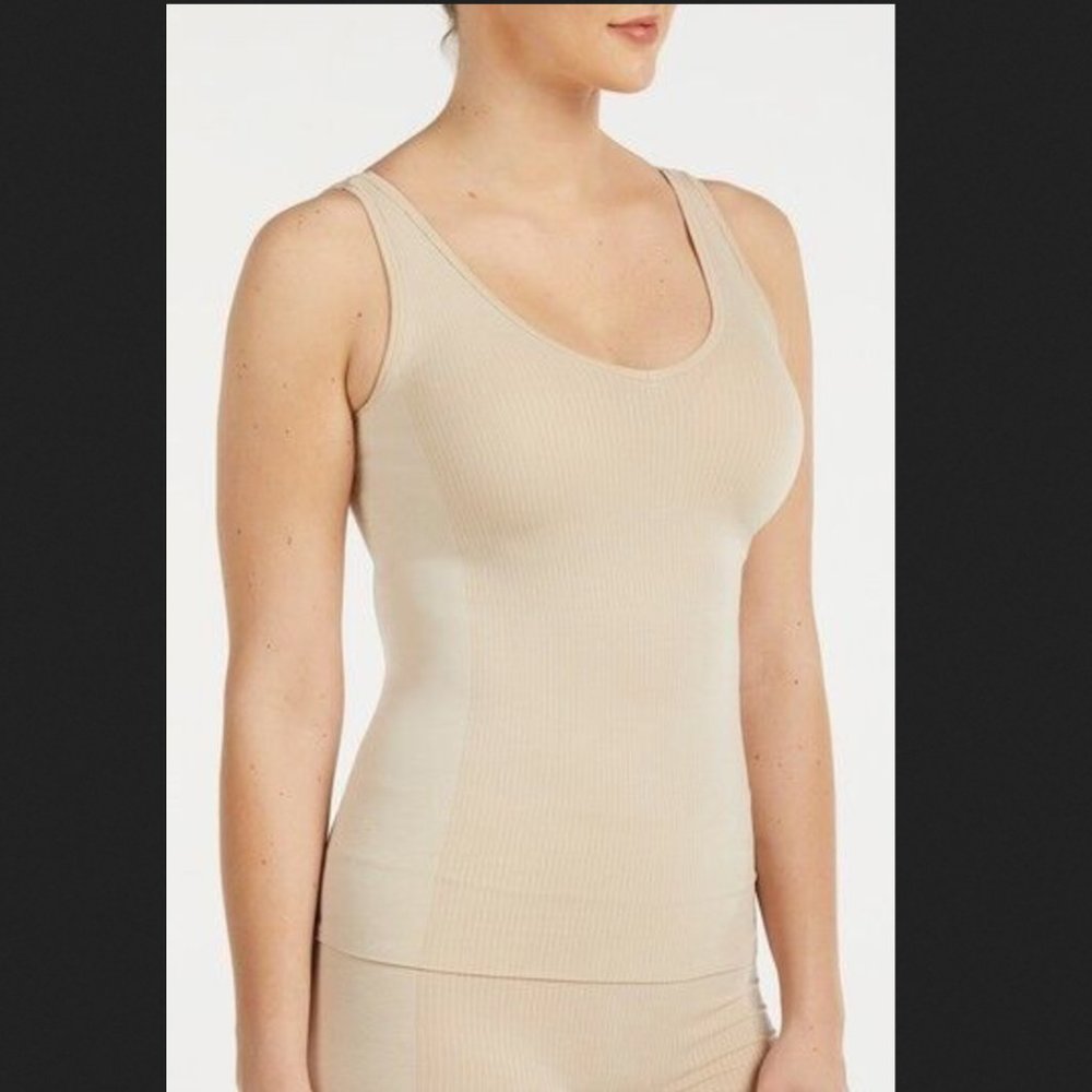 SPANX Beige 40036R Laidback Layers Two Ways Seamless Tank Size XL